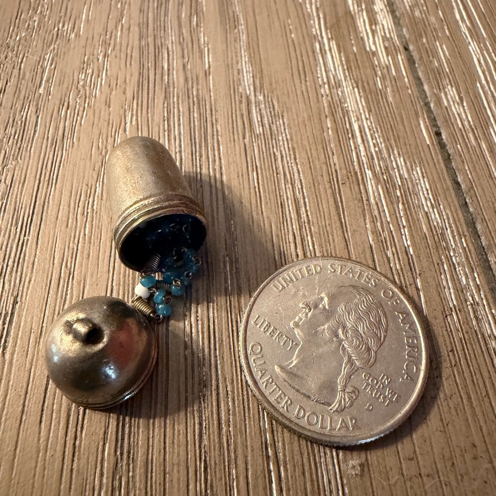 Vintage Tiny Rosary Beads in Metal Pendant - Picture 3 of 3